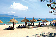 Խ����Ϫ��̲My Khe BeachǱˮ��